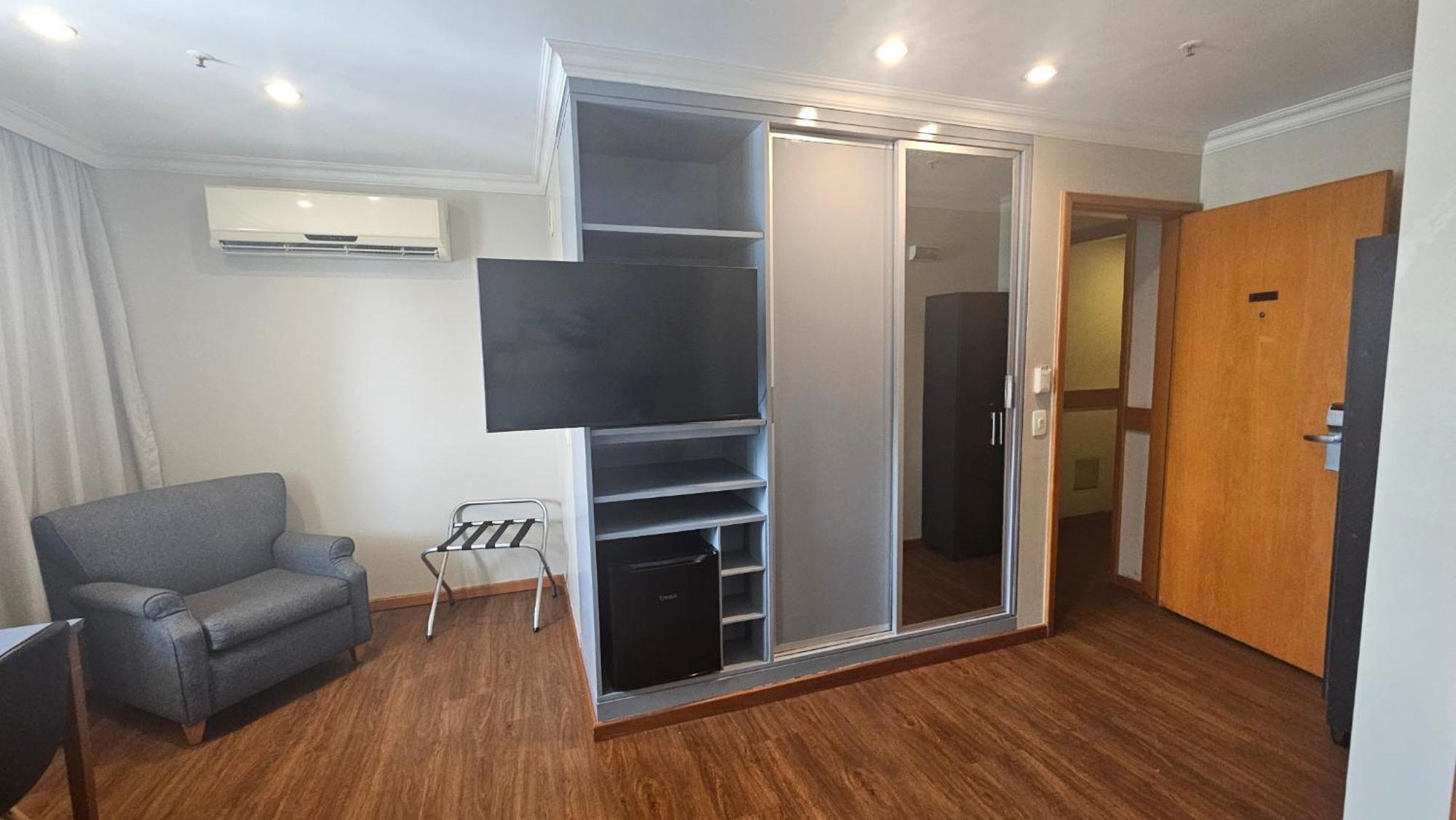 Apartment Flat No Bourbon Barra 4 *